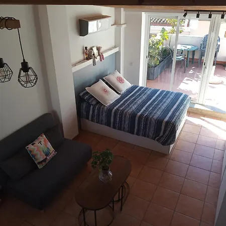 Atico Encantador Con Terraza Al Centro De * Reus